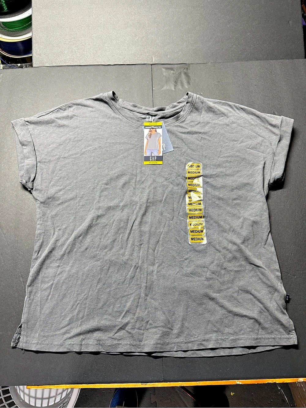 GAP Washed Fashion Tee Short Sleeve Gray Size Medium new with tags